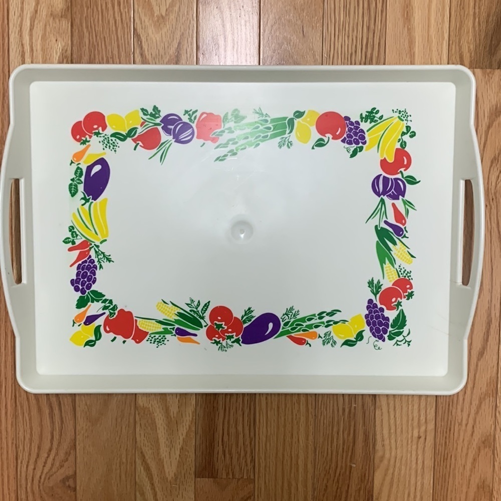 Vintage Kraft Vegetable 1996 serving tray‎